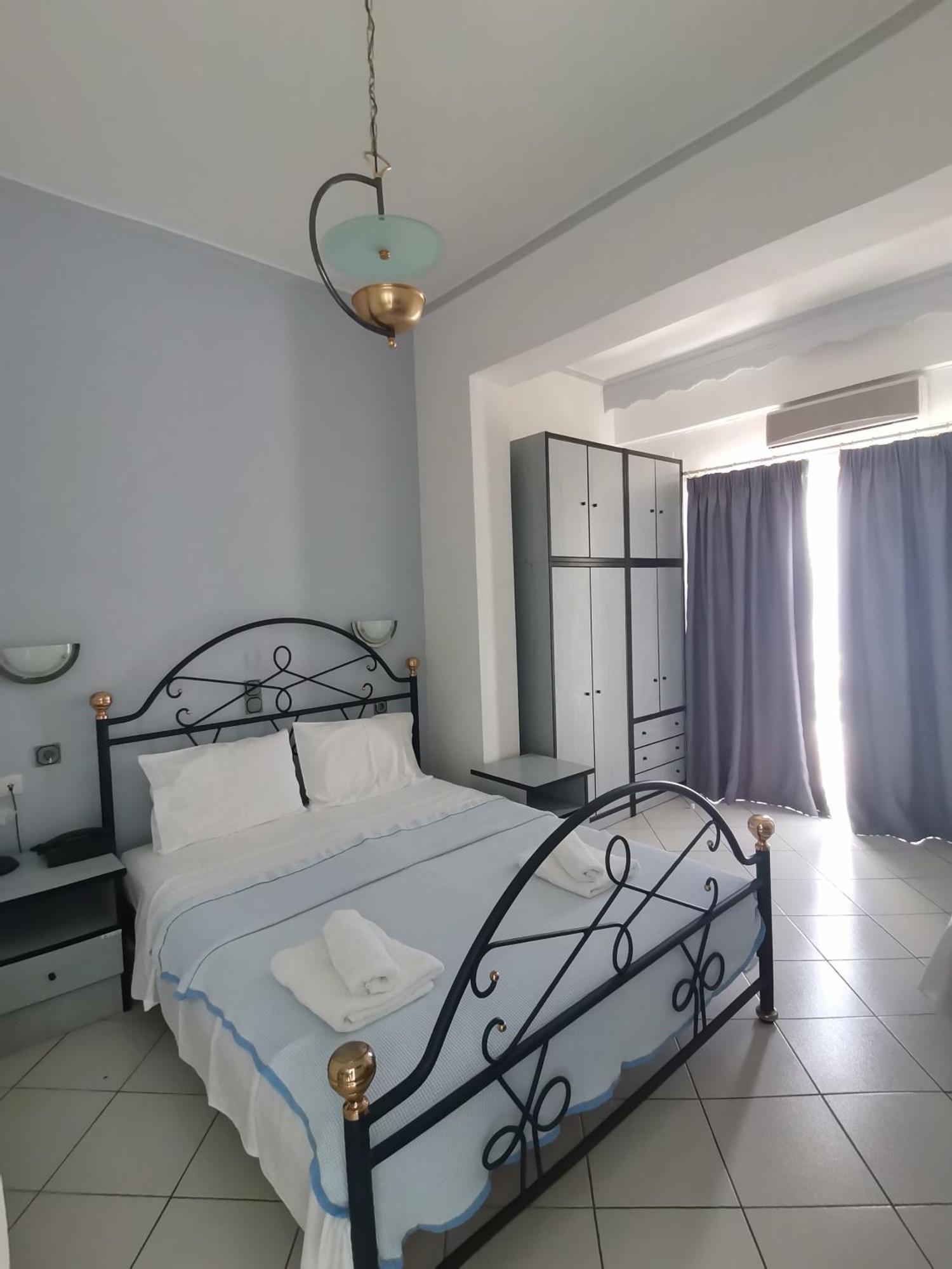 Dolphin Apartments 2 Parga Ngoại thất bức ảnh